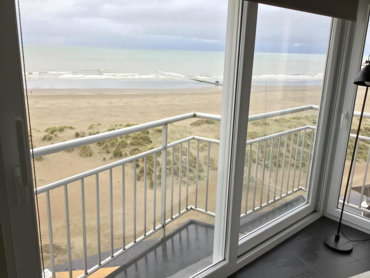 Marjolaine Zeezicht - Nieuwpoort-Bad Met Gratis Garagebox Apartment Екстериор снимка
